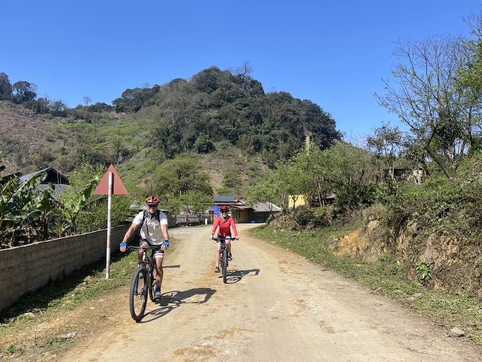 21 Days Biking Through Vietnam Tours